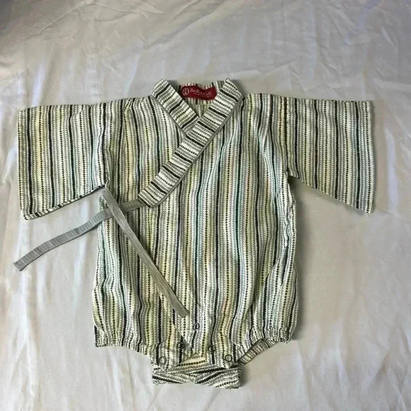 Redfish Kids  - LIKE NEW - Kimono style top/onesie. size 2 - Picture 1 of 8